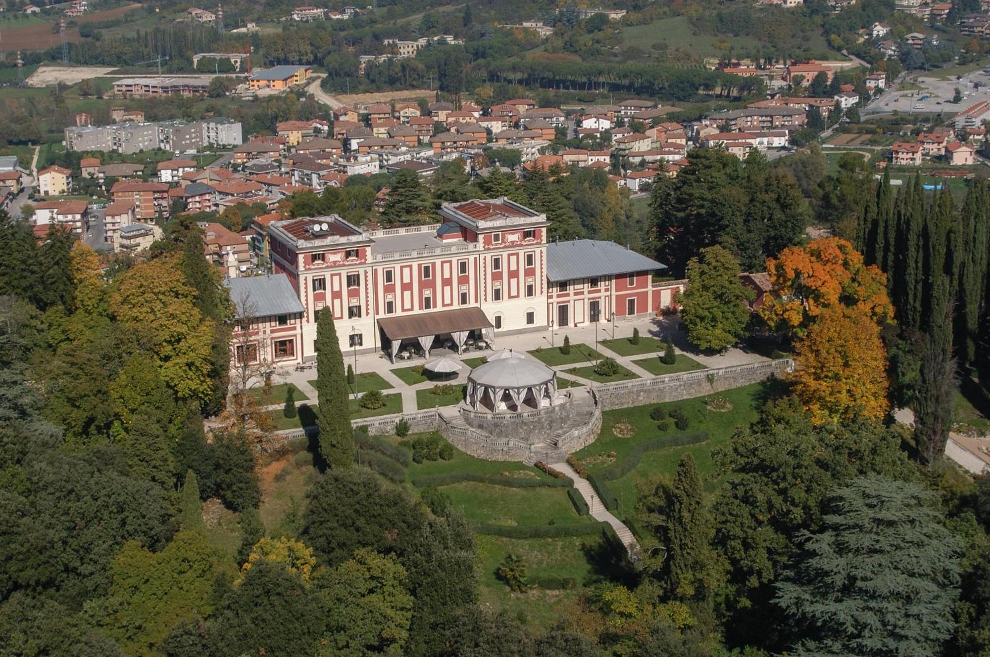 Park Hotel Villa Potenziani Rieti Dış mekan fotoğraf